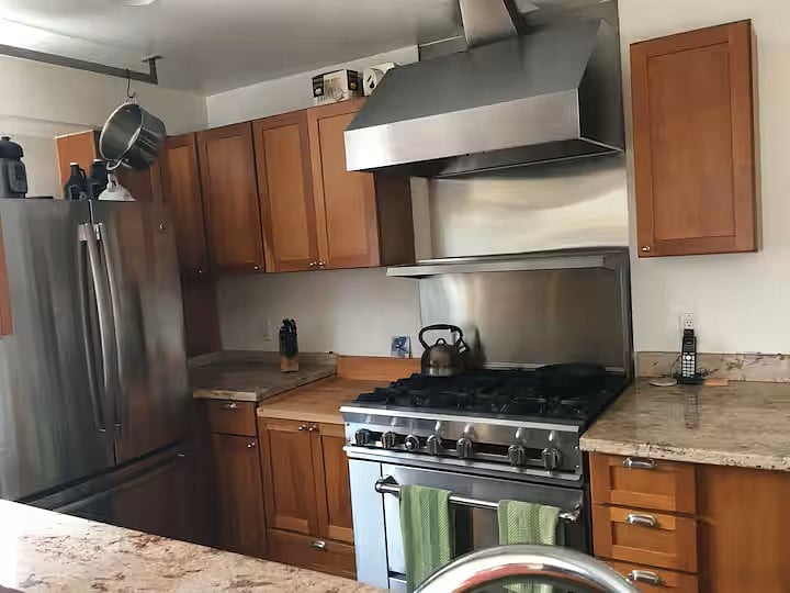 Furnished Finder property 1035109_1 photo 9