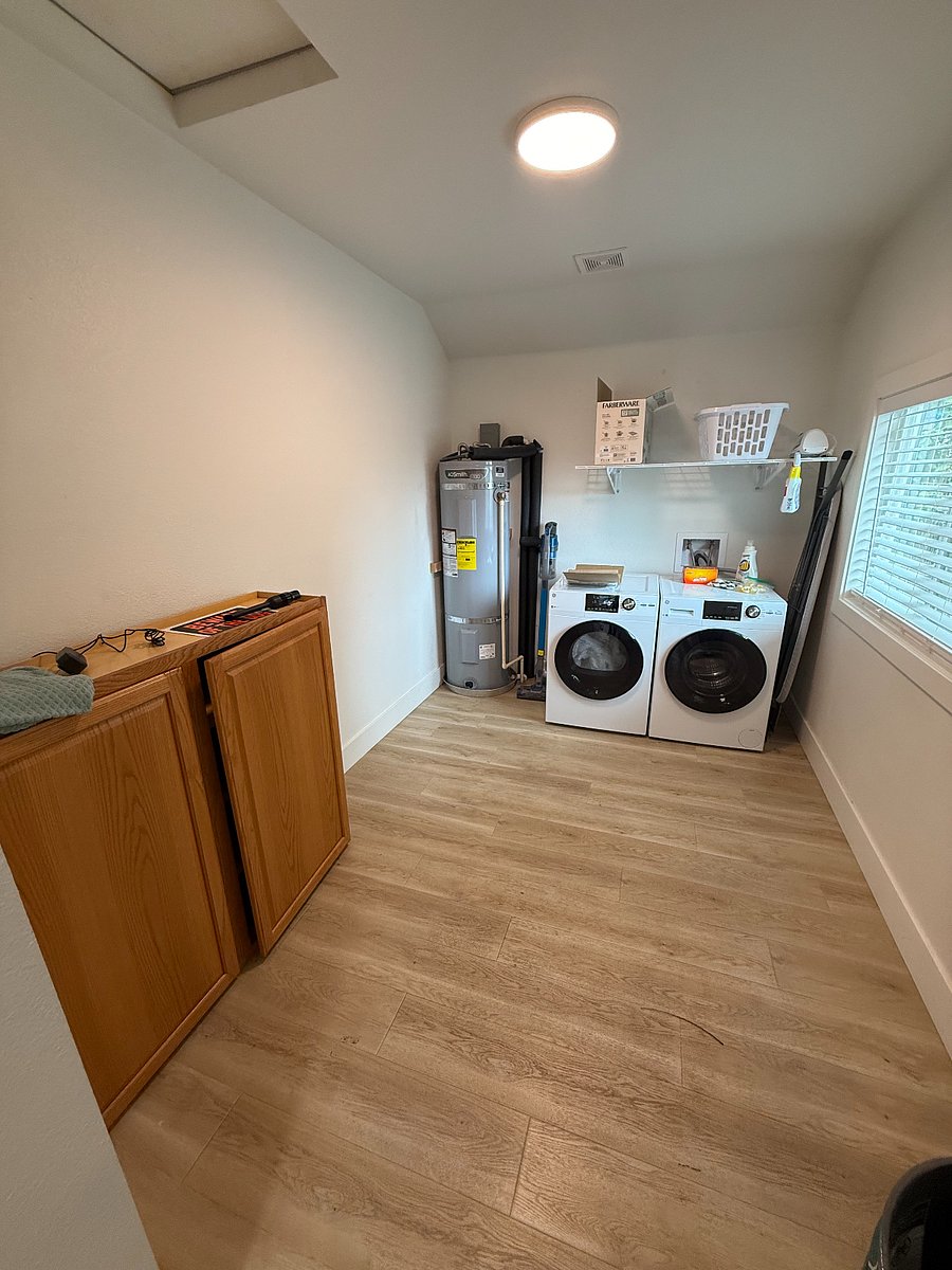 Furnished Finder property 1035117_1 photo 12