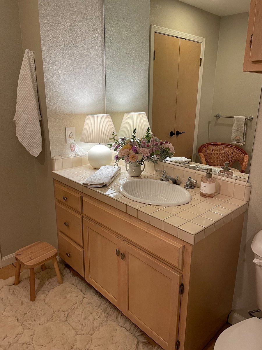 Furnished Finder property 1035126_1 photo 15