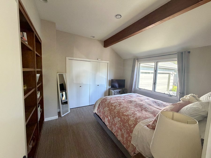Furnished Finder property 1035126_1 photo 12