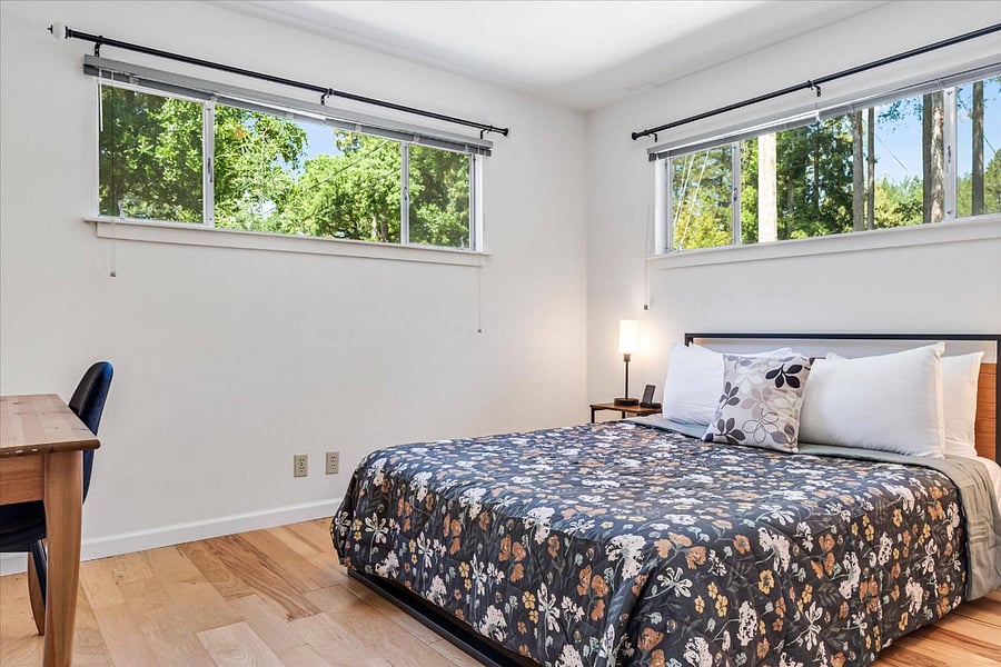 Furnished Finder property 1035142_1 photo 25