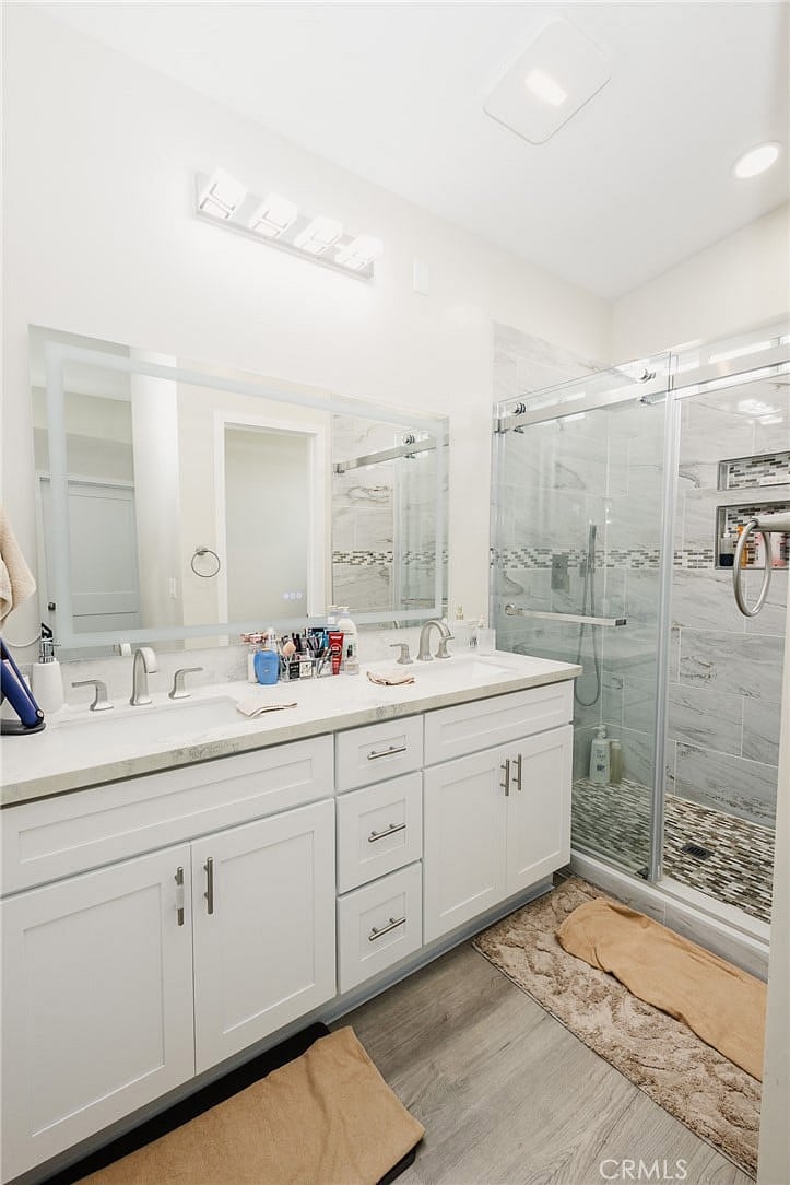 Furnished Finder property 1035158_1 photo 6