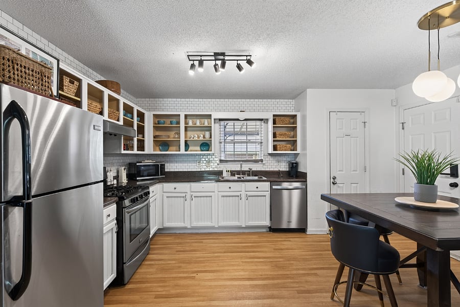 Furnished Finder property 1035164_1 photo 7