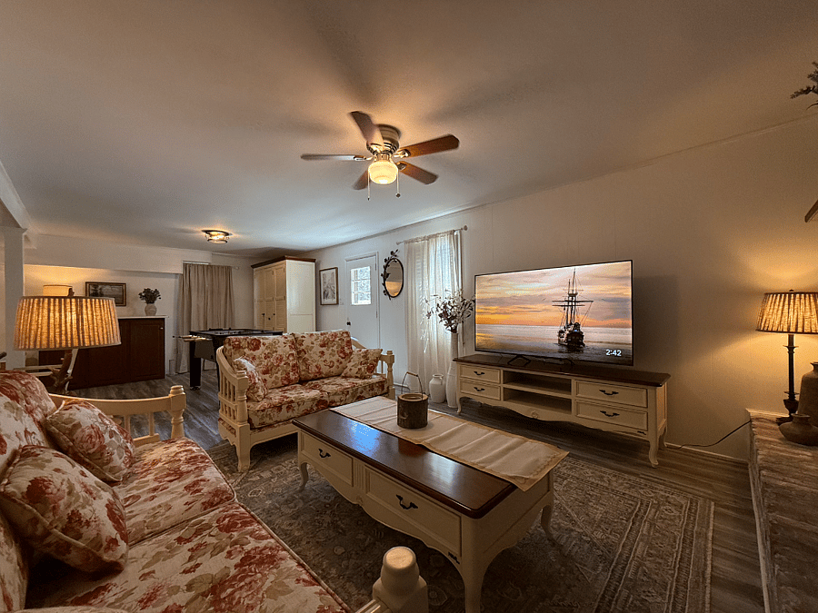 Furnished Finder property 1035211_1 photo 40