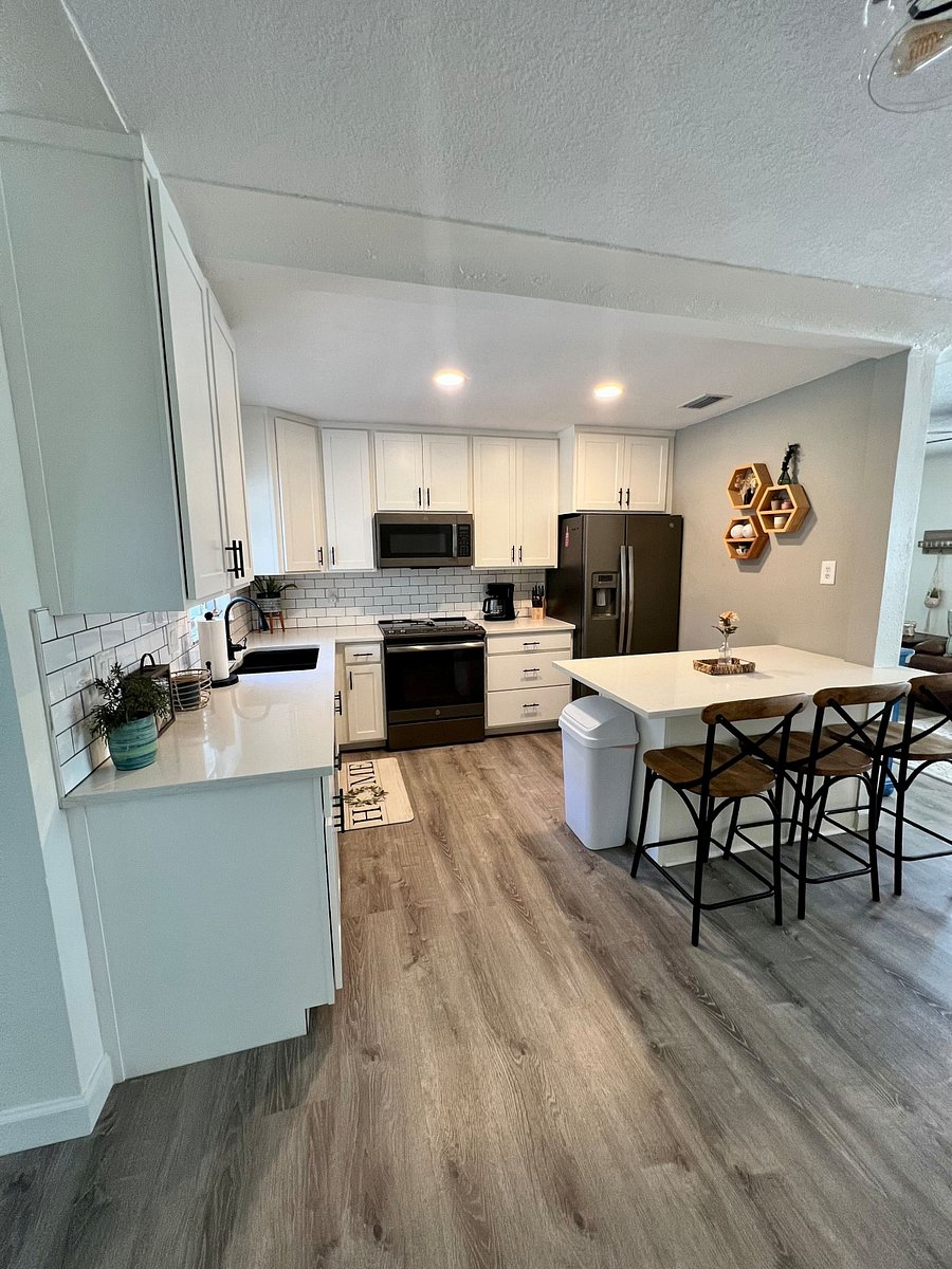 Furnished Finder property 1035218_1 photo 3