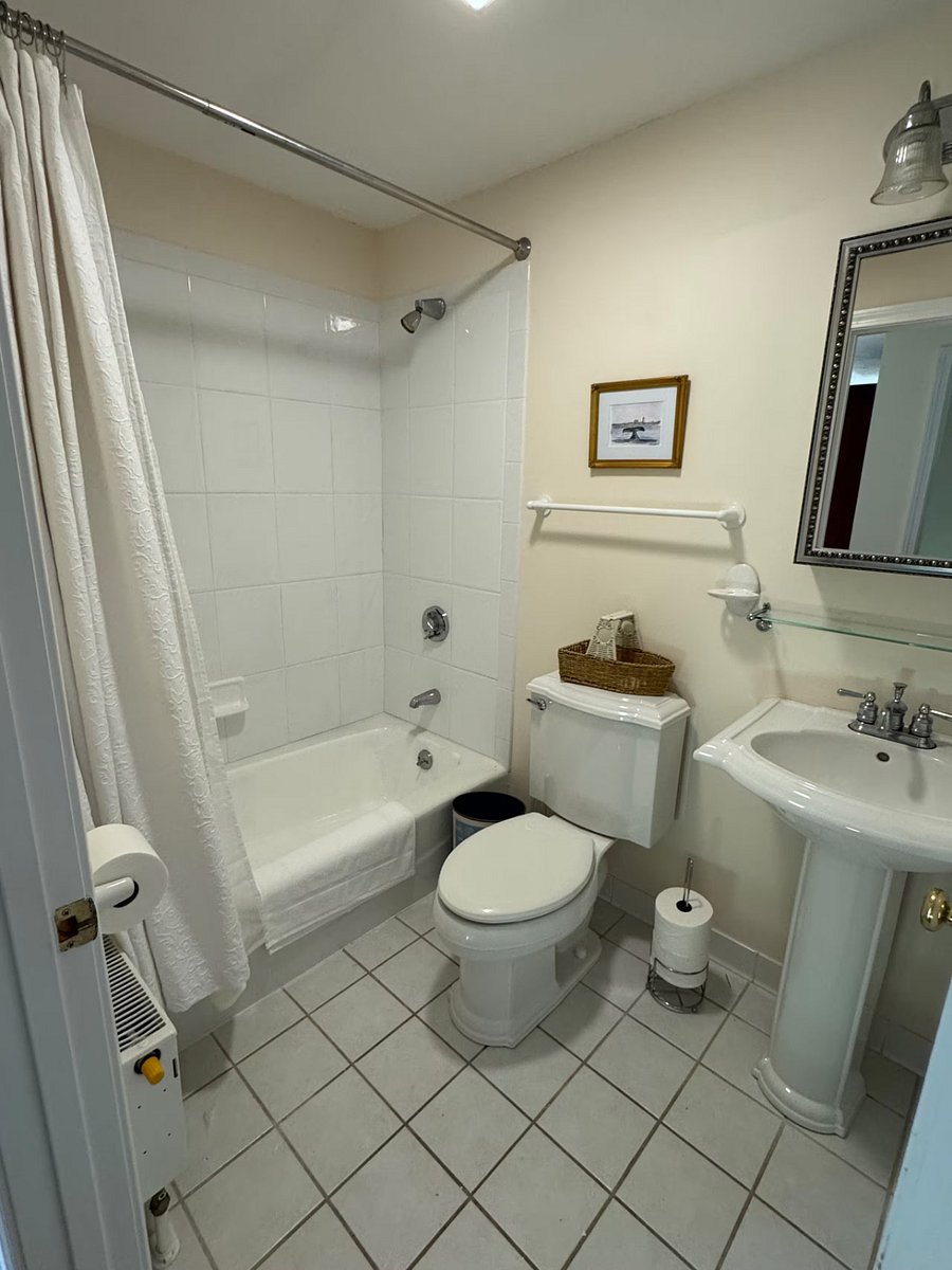 Furnished Finder property 1035227_1 photo 7