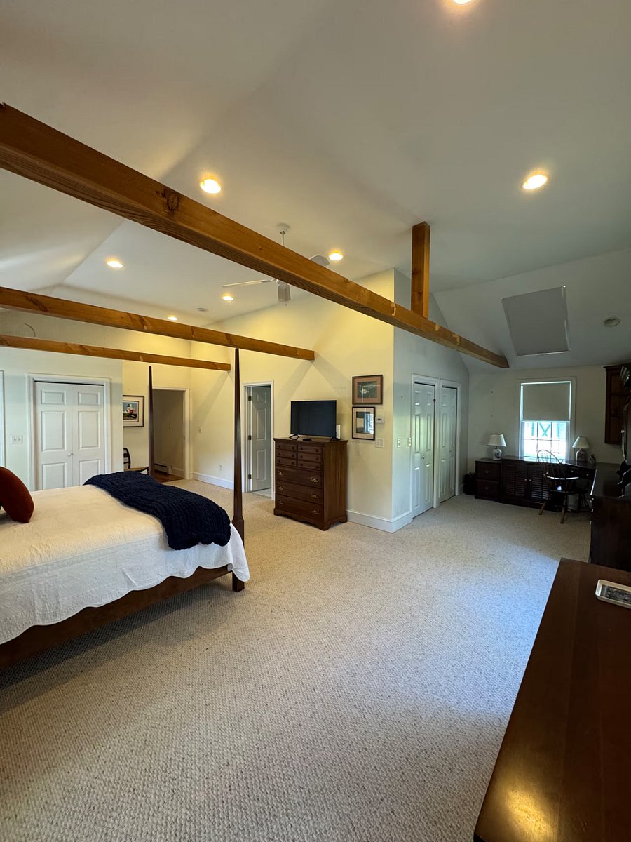 Furnished Finder property 1035227_1 photo 3