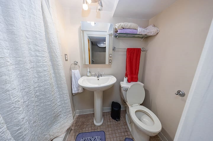 Furnished Finder property 1035234_1 photo 26