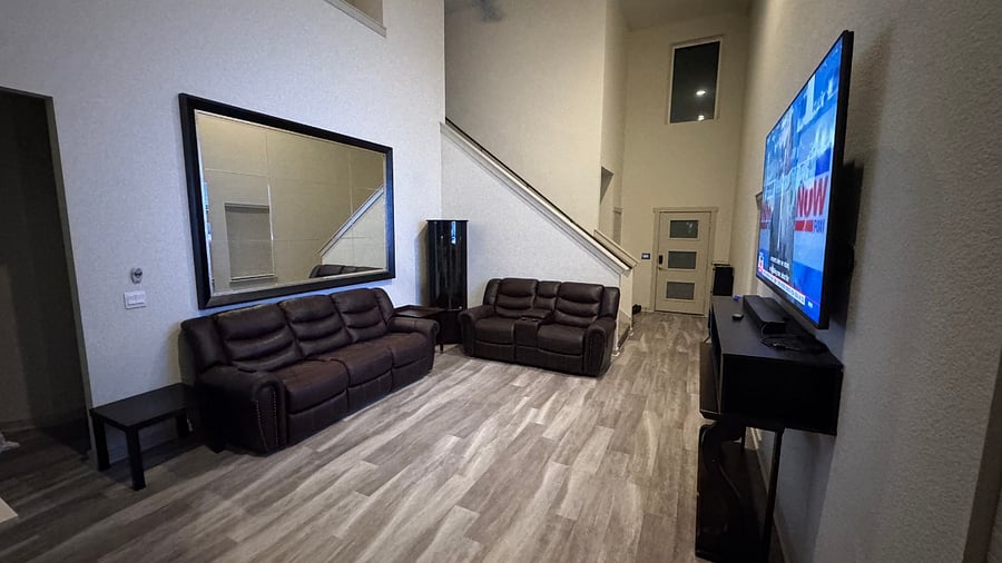 Furnished Finder property 1035259_1 photo 11