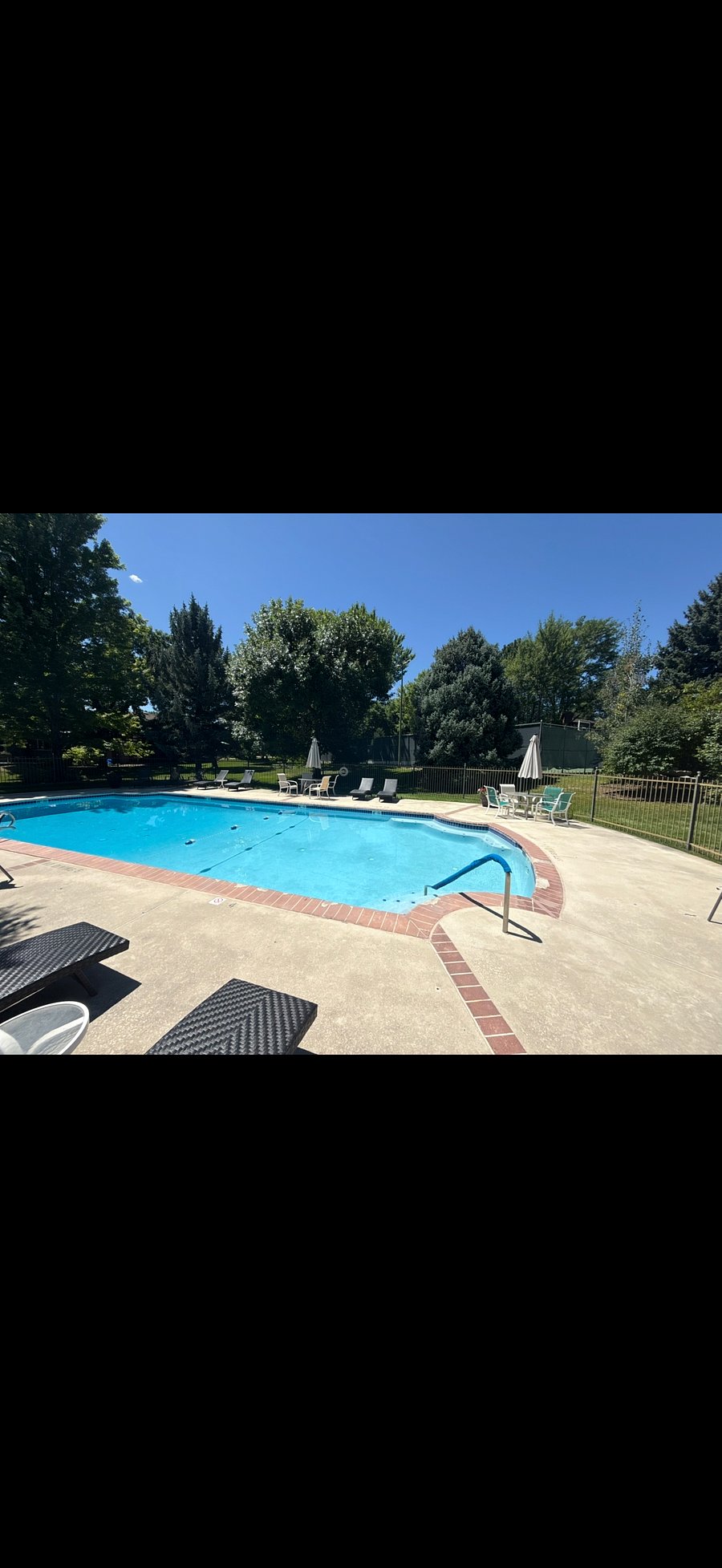 Furnished Finder property 1035272_1 photo 3