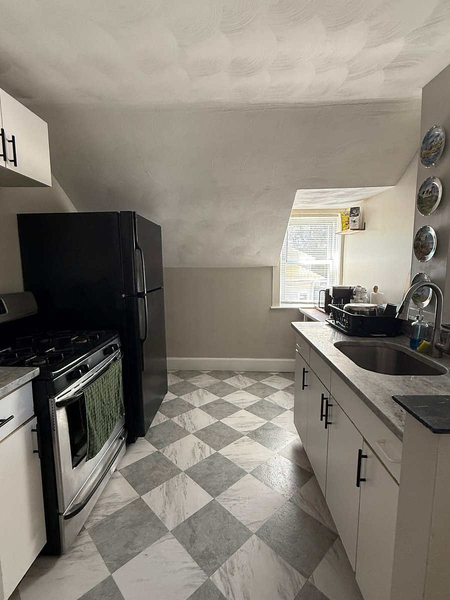 Furnished Finder property 1035278_1 photo 2