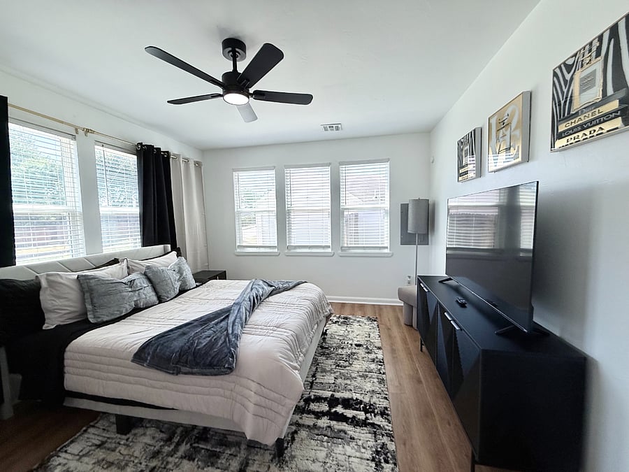 Furnished Finder property 1035320_1 photo 14