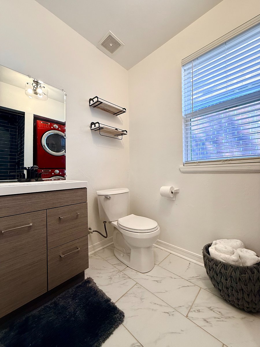 Furnished Finder property 1035320_1 photo 33