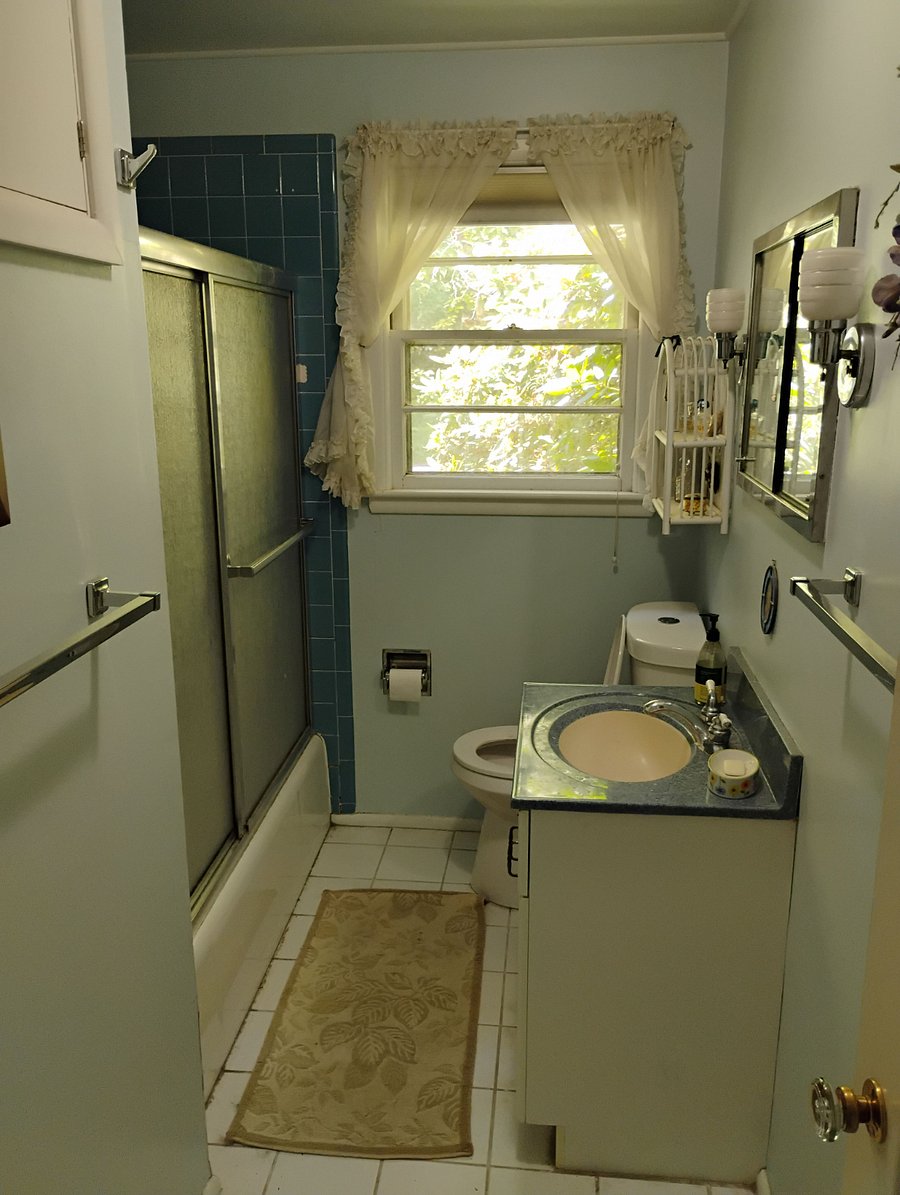 Furnished Finder property 1035325_1 photo 12