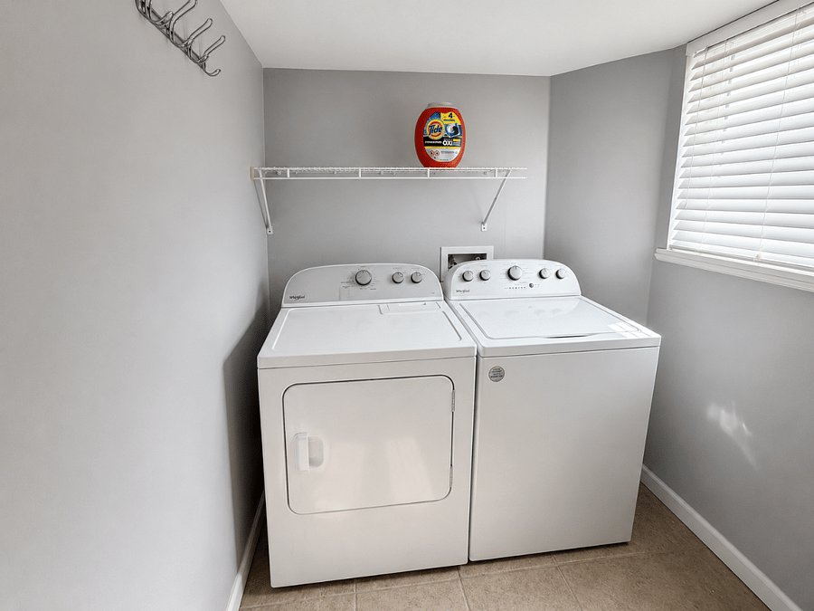 Furnished Finder property 1035353_1 photo 16