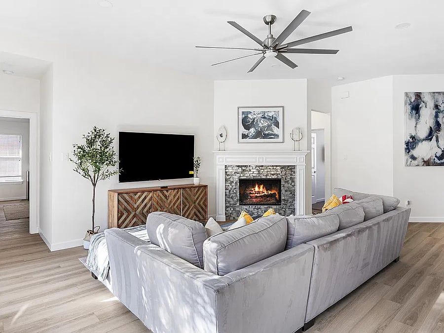 Furnished Finder property 1035355_1 photo 11