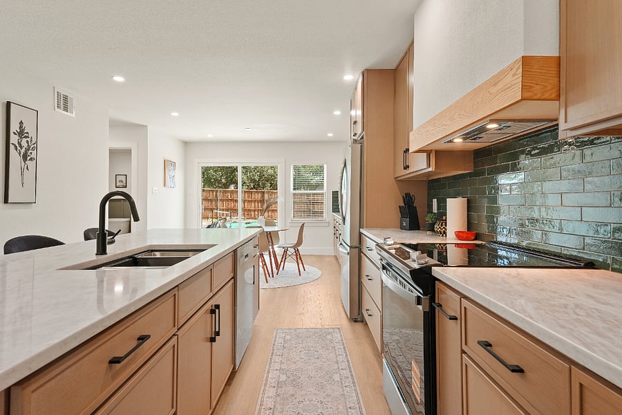 Furnished Finder property 1035357_1 photo 11