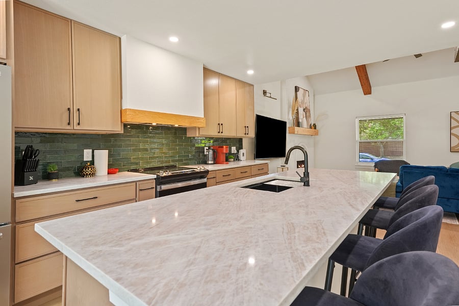 Furnished Finder property 1035357_1 photo 12