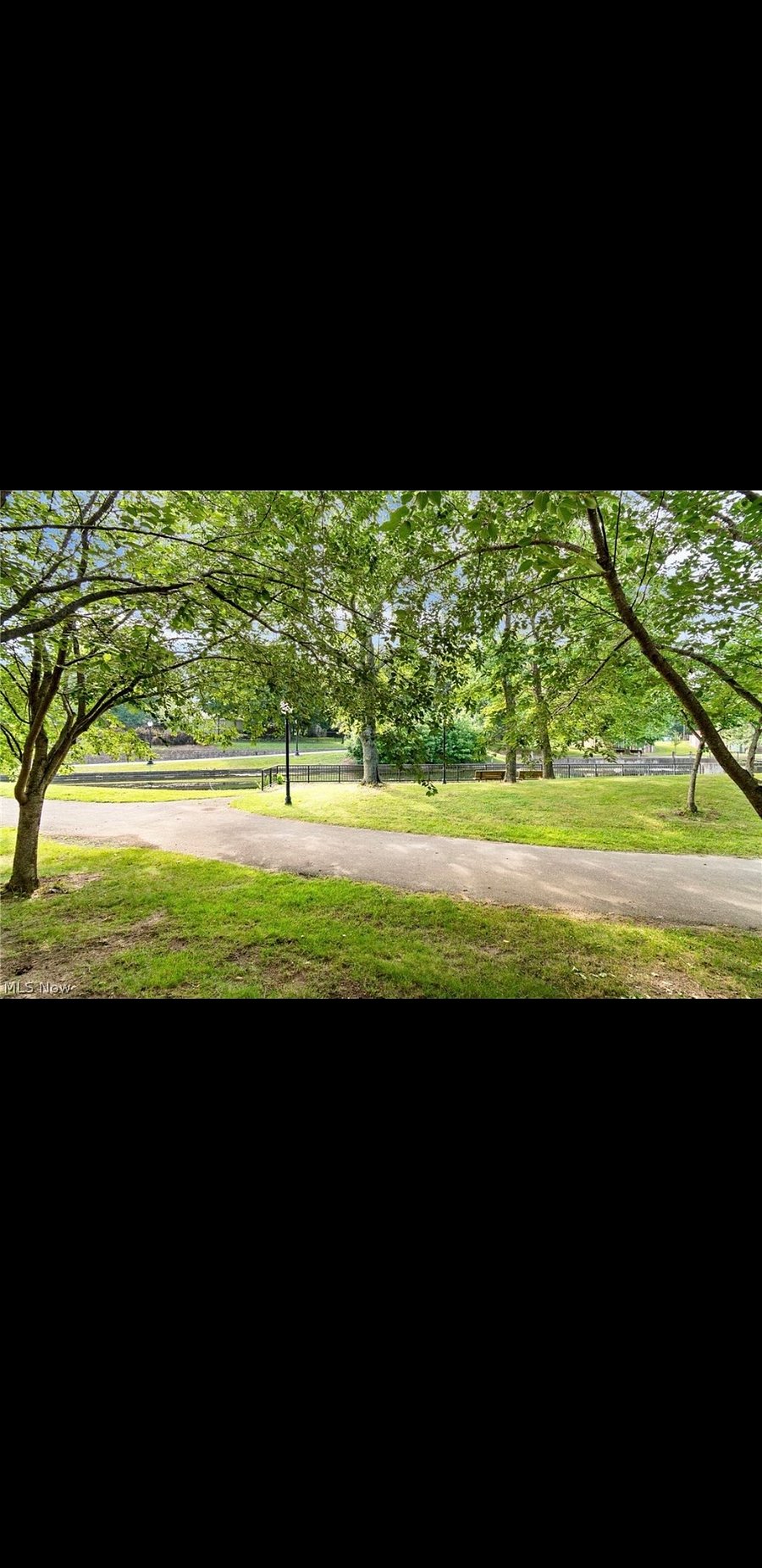 Furnished Finder property 1035369_1 photo 13