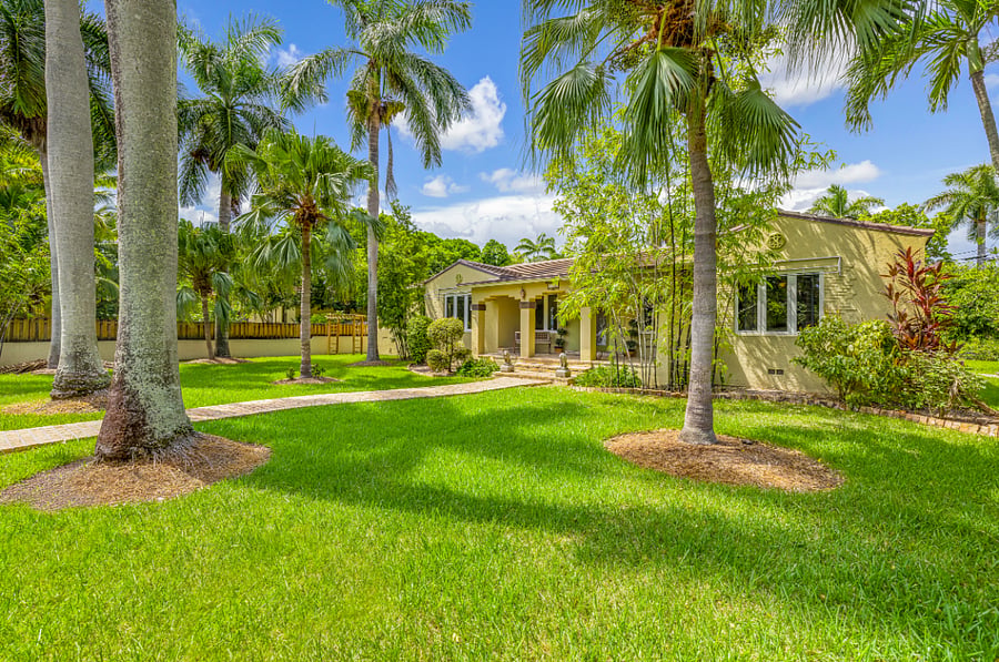 Furnished Finder property 1035388_1 photo 3