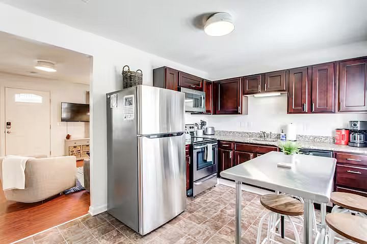 Furnished Finder property 1035405_1 photo 11