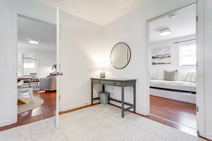 Furnished Finder property 1035405_1 photo 25