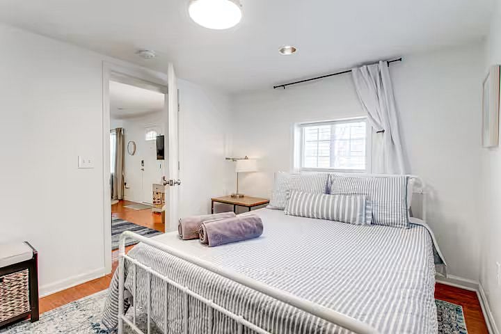 Furnished Finder property 1035405_1 photo 32
