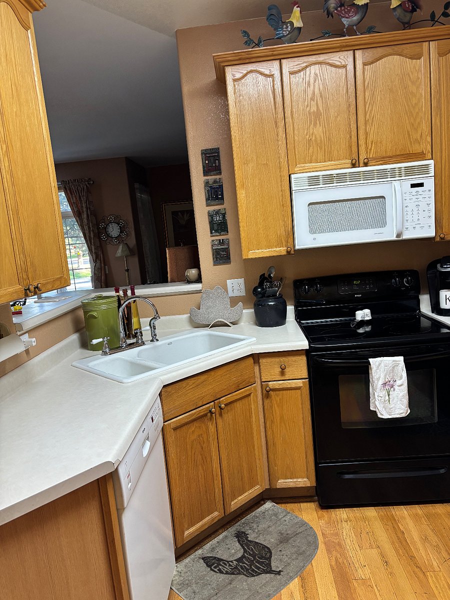 Fully stocked kitchen