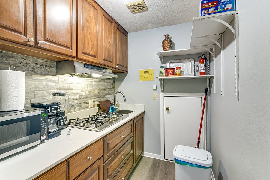 Furnished Finder property 1035412_1 photo 6