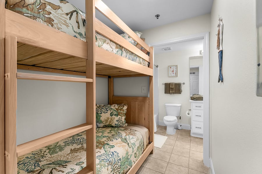 Furnished Finder property 1035419_1 photo 8