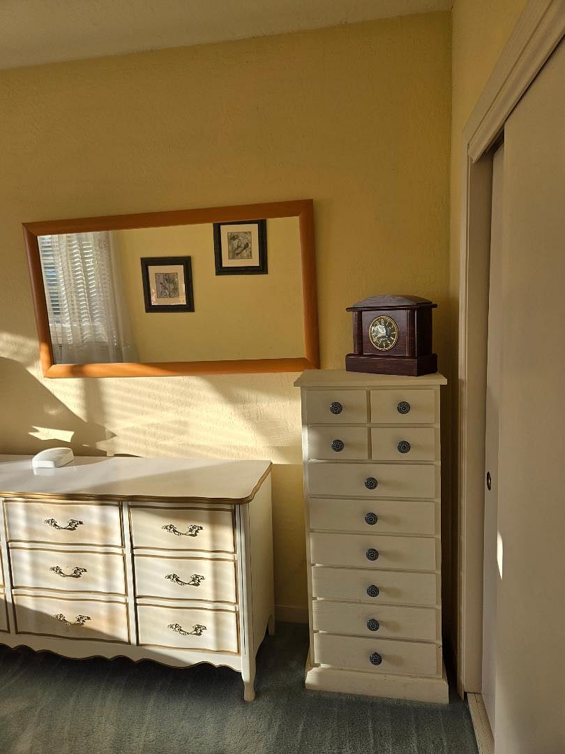 Mirror, dresser and chest of drawers with vintage clock