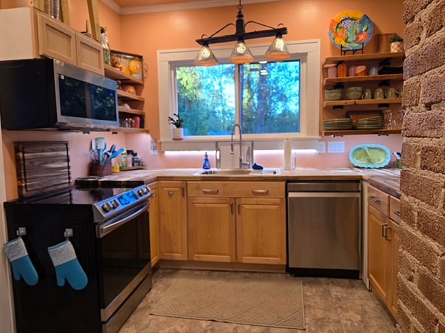 Furnished Finder property 1035430_1 photo 33