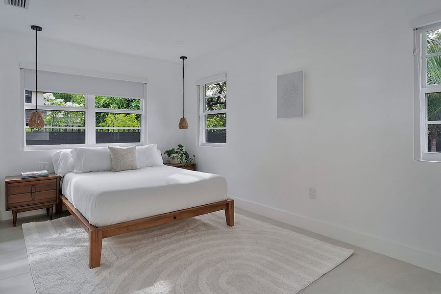 Bedroom 2 with Sonos speaker