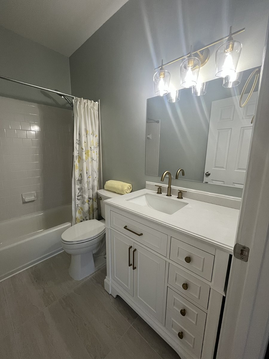Furnished Finder property 1035437_1 photo 4