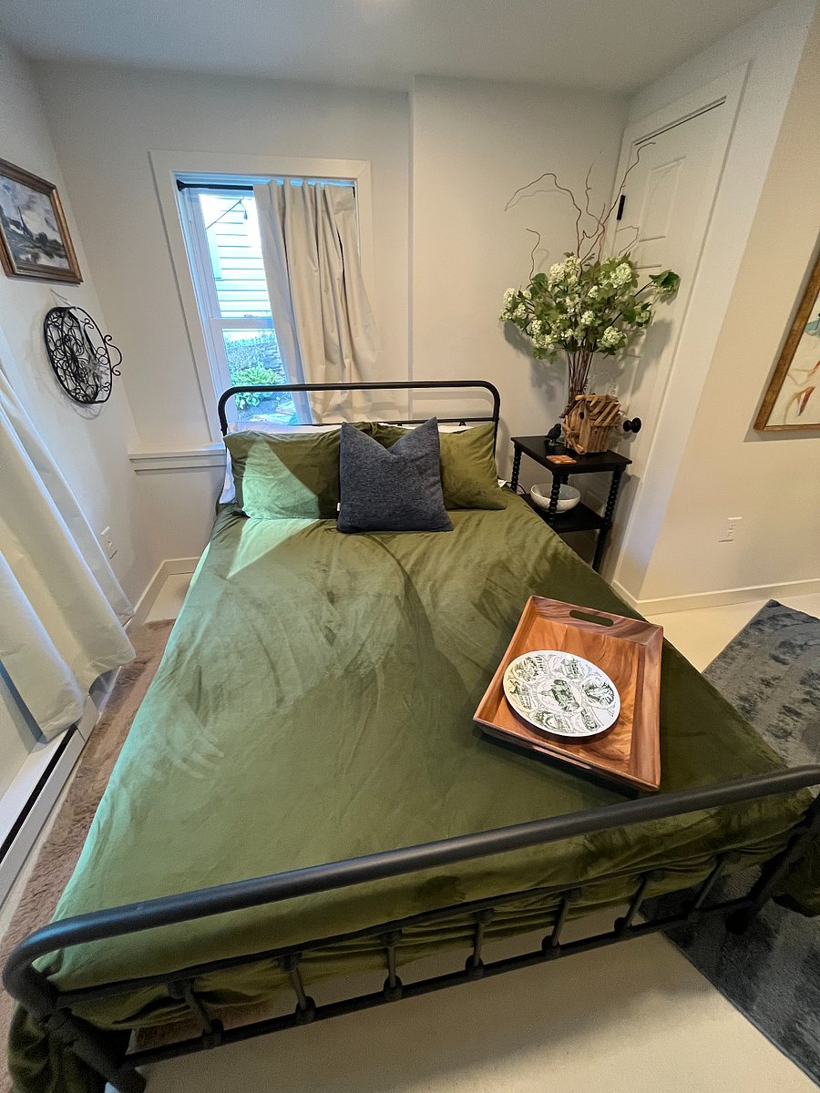 Furnished Finder property 1035444_1 photo 4
