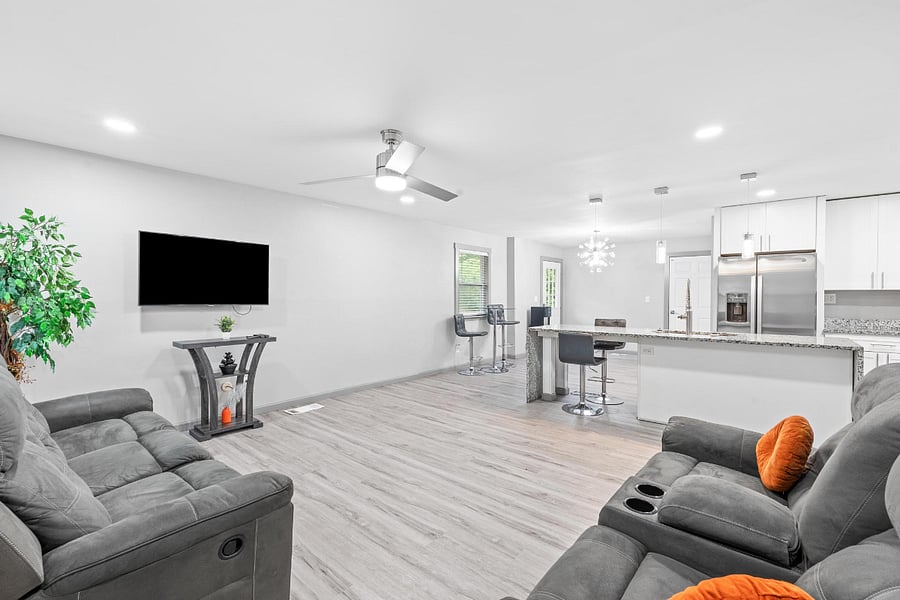 Furnished Finder property 1035463_1 photo 12