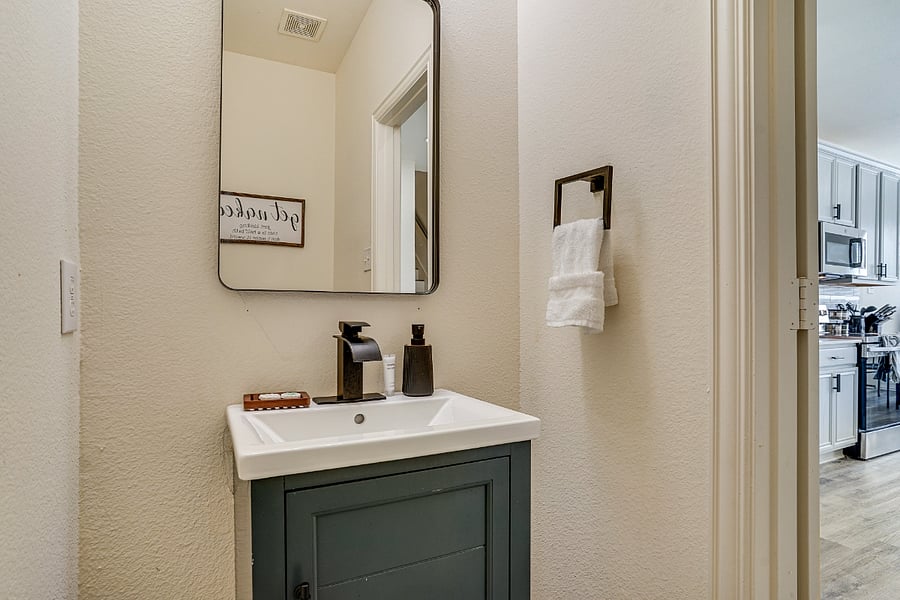 Furnished Finder property 1035467_1 photo 25