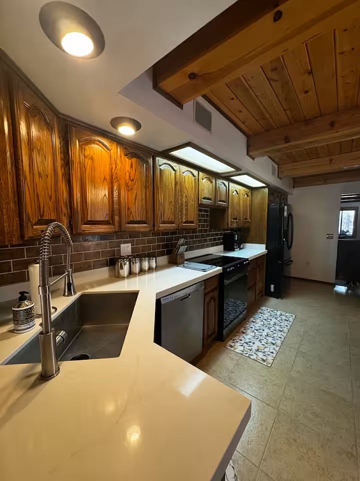 Furnished Finder property 1035473_1 photo 7