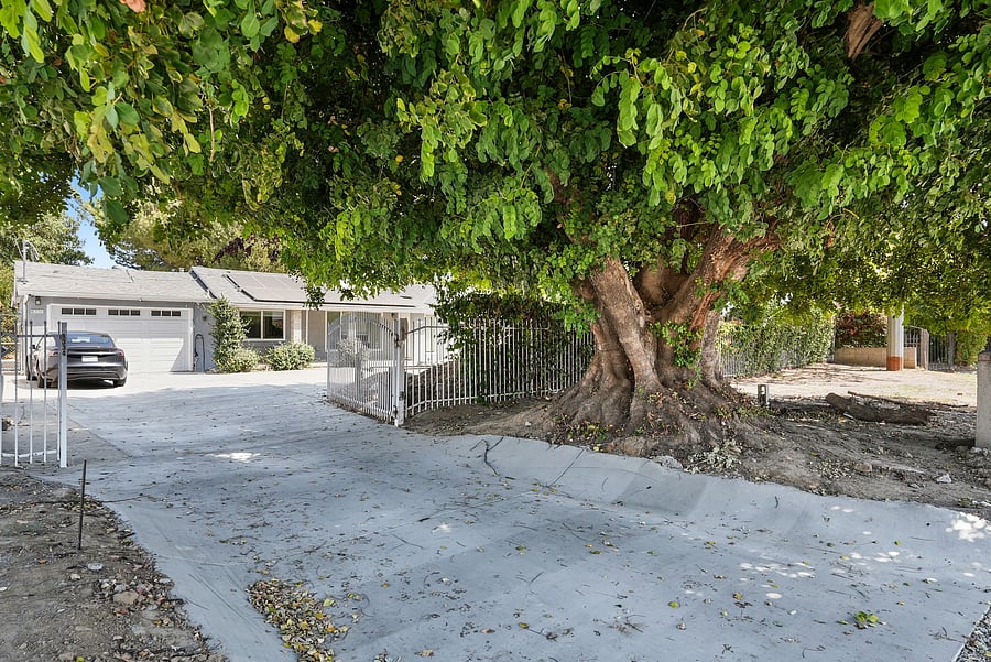 Furnished Finder property 1035484_1 photo 16