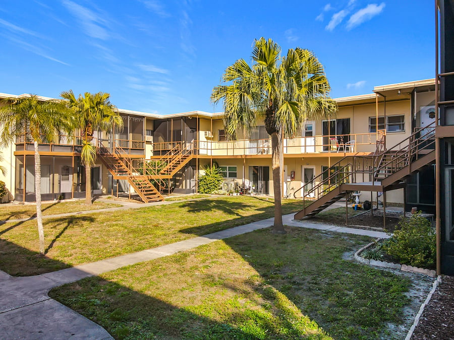 Furnished Finder property 1035486_1 photo 14