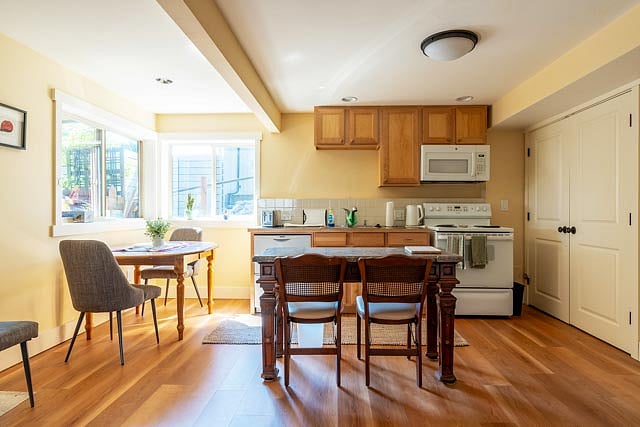 Furnished Finder property 1035497_1 photo 5