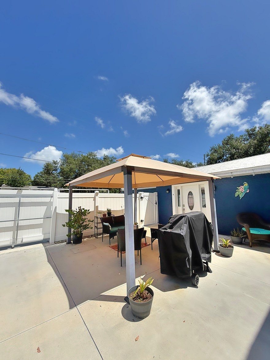 Furnished Finder property 1035503_1 photo 2