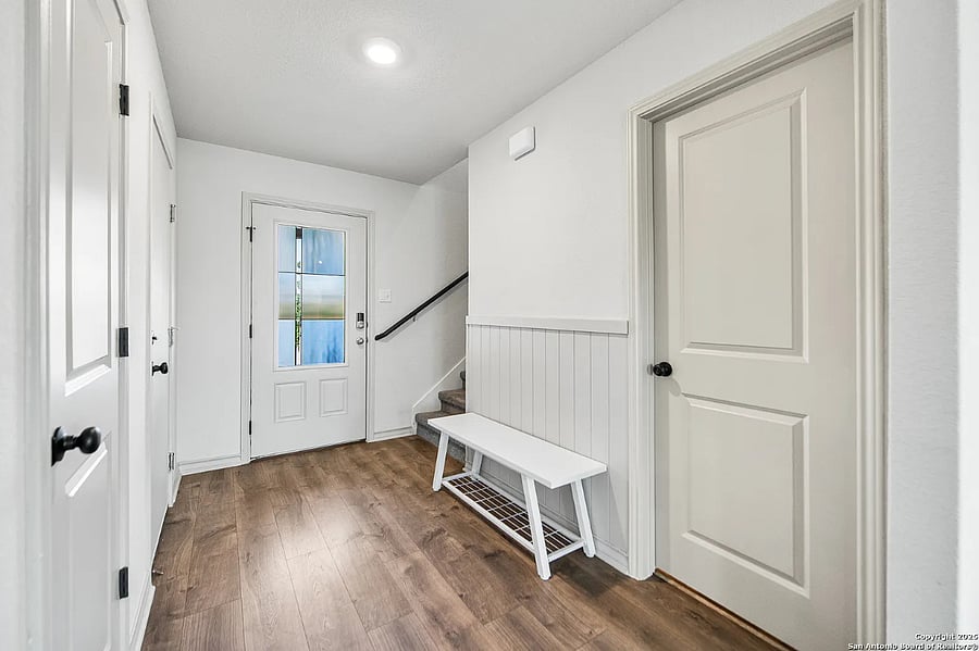 Furnished Finder property 1035524_1 photo 4