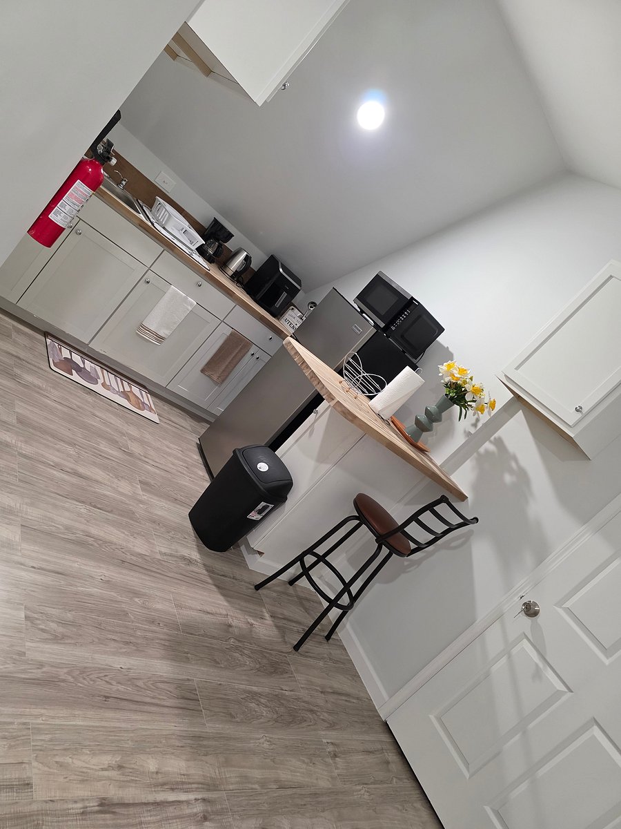 Furnished Finder property 1035526_1 photo 7
