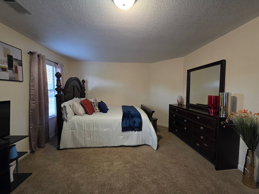 Furnished Finder property 1035526_2 photo 6
