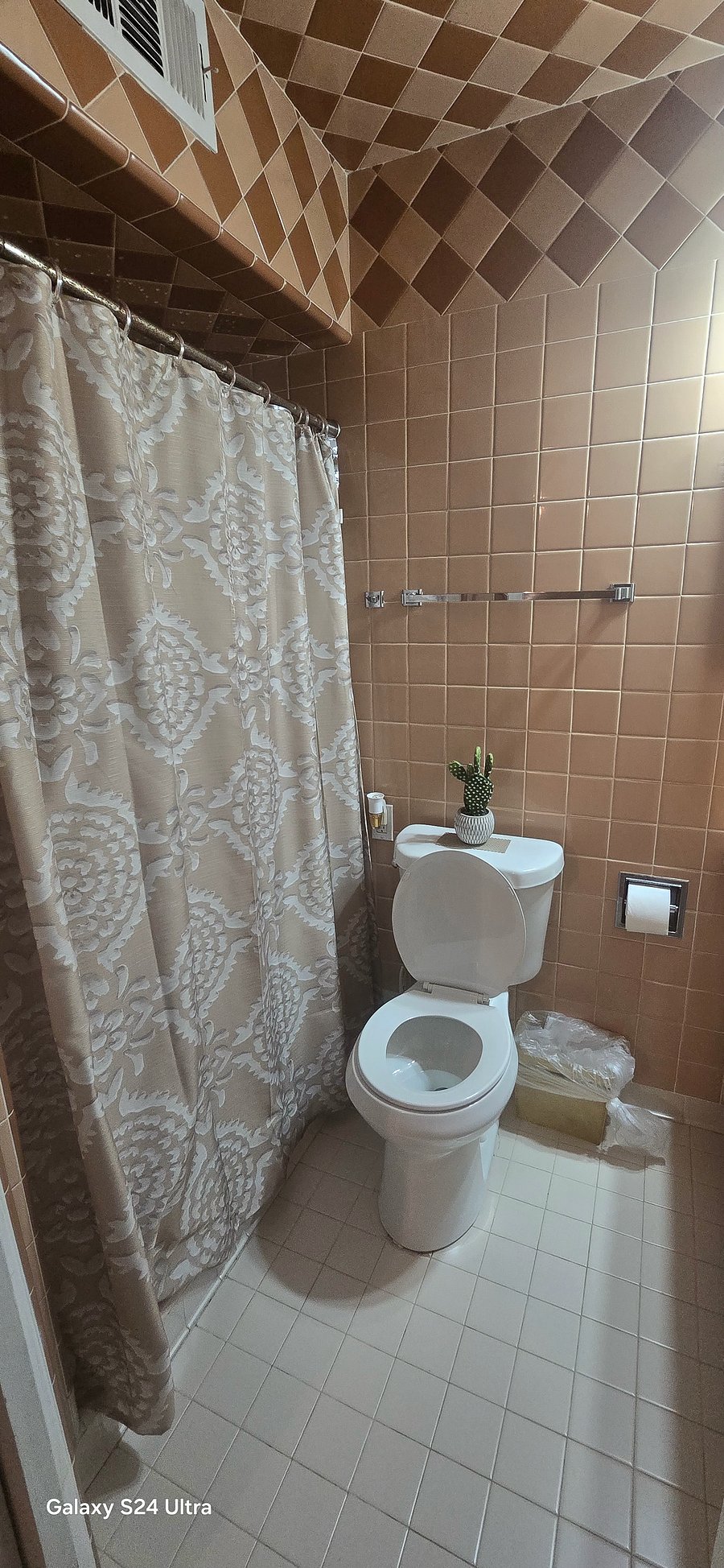 Furnished Finder property 1035556_1 photo 10