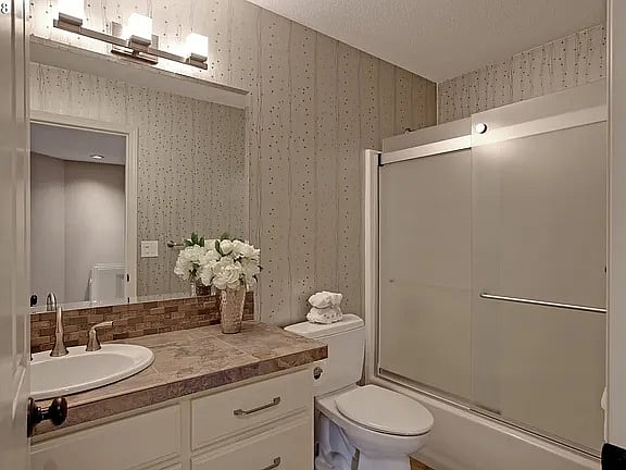 Furnished Finder property 1035557_1 photo 4