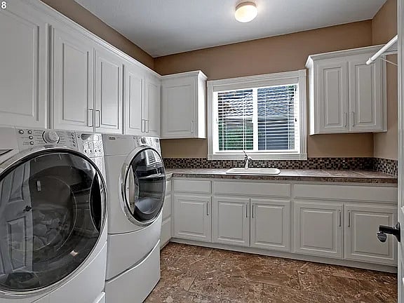 Furnished Finder property 1035557_1 photo 15