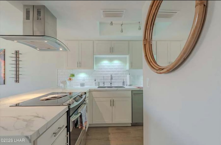 Furnished Finder property 1035558_1 photo 15