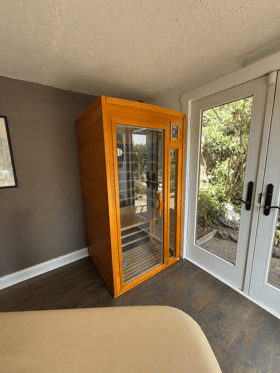 Detached Office with Sauna